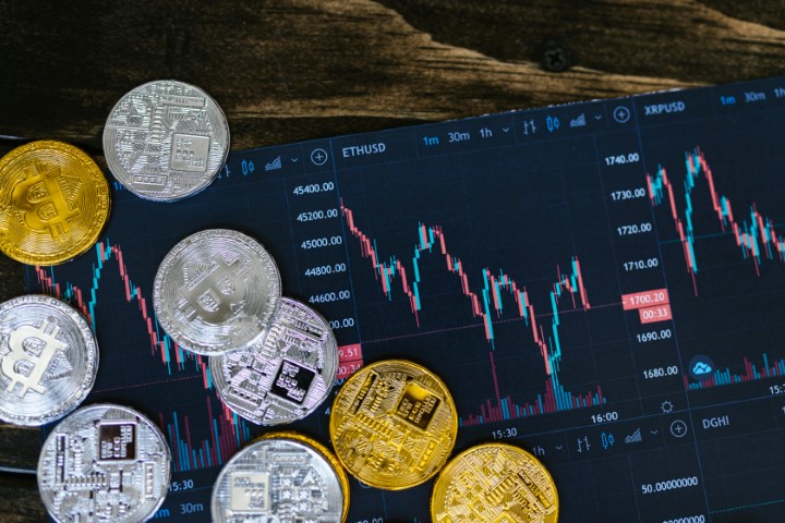 Cryptocurrency Investments: Understanding the Risks and Rewards